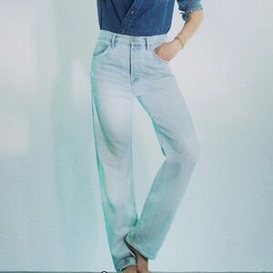 7 for all Mankind Easy Straight Jeans Size 25